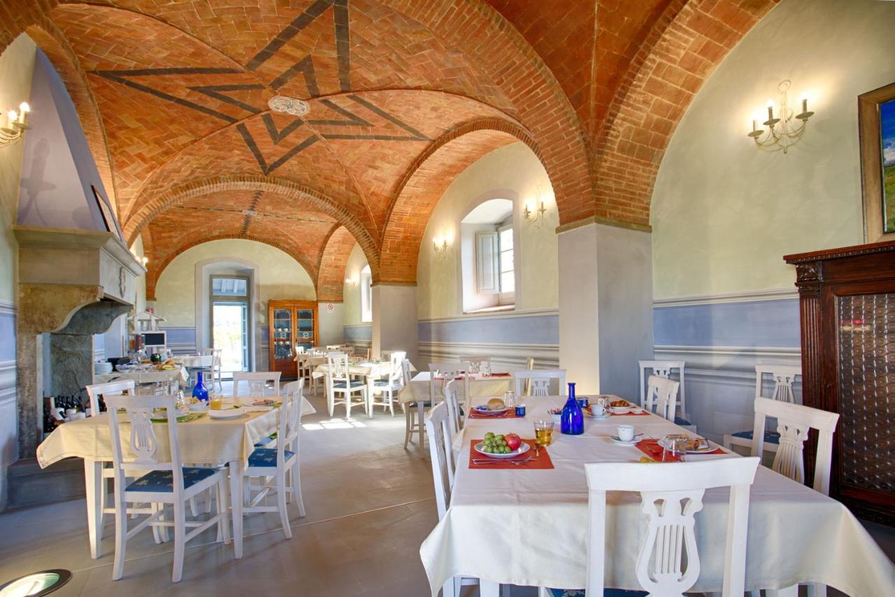 Podere San Pietro Resort カスティリオーン・フィボッキ エクステリア 写真