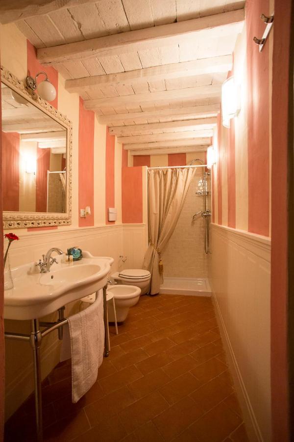 Podere San Pietro Resort カスティリオーン・フィボッキ エクステリア 写真